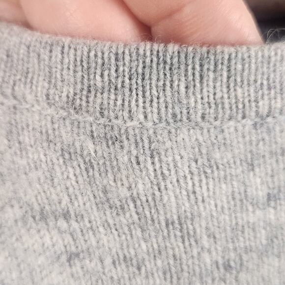 Kirkland Signature 2-Ply Cashmere Pullover Sweater Women L Gray Short Sleeve EUC - Picture 5 of 11